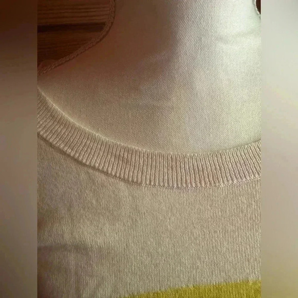 WILDFOX Summer Flamingo Lightweight Cotton Cashmere Blend Sweater size small - Picture 3 of 6